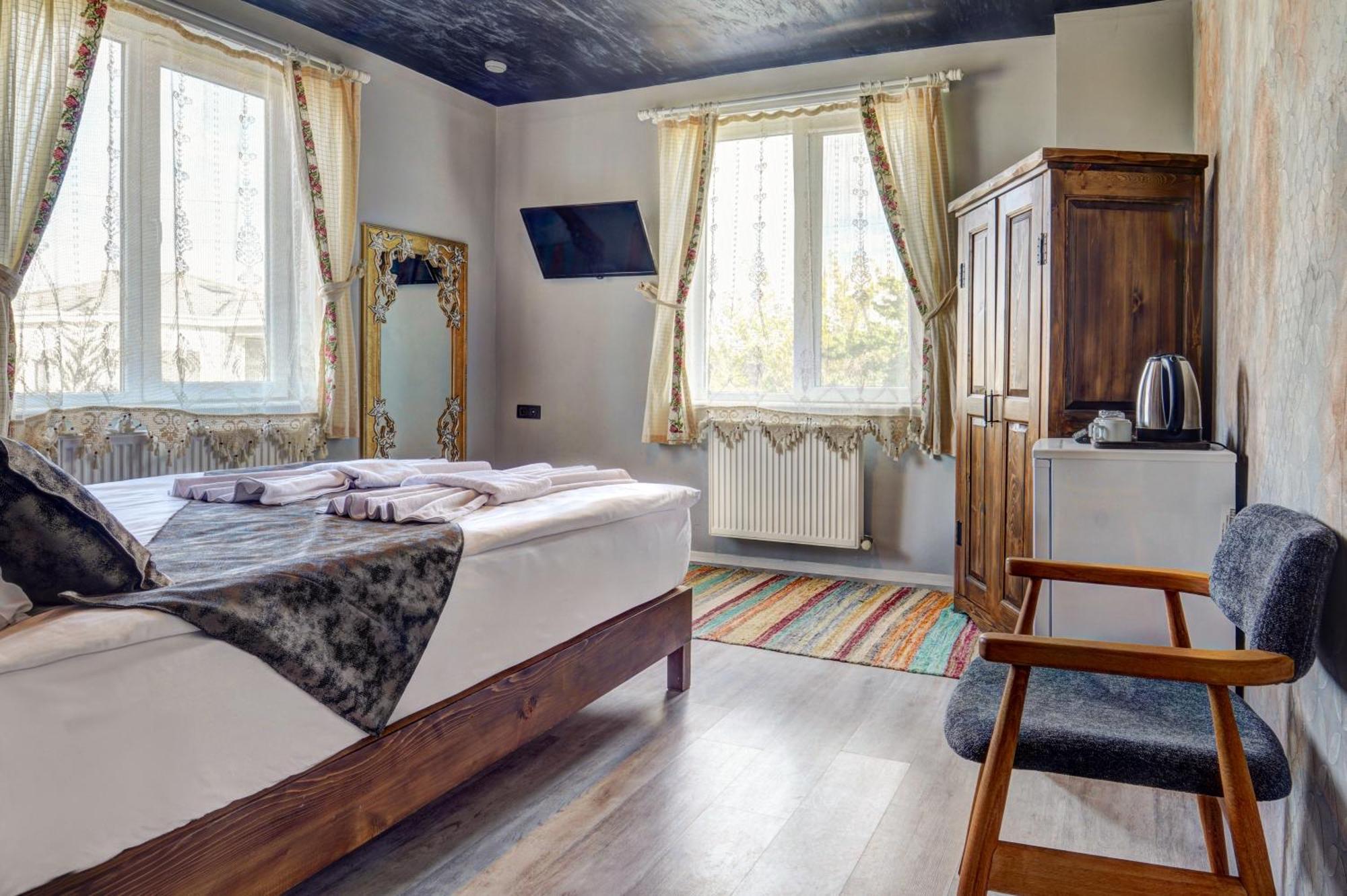Moonlight Of Cappadocia Hotel Üchisar Bagian luar foto