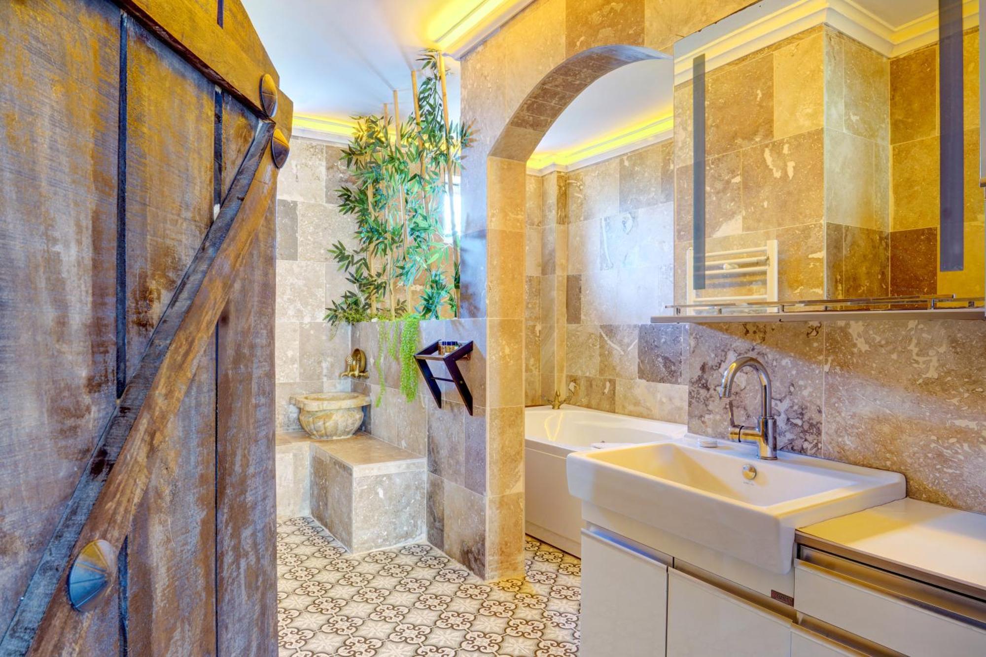 Moonlight Of Cappadocia Hotel Üchisar Bagian luar foto