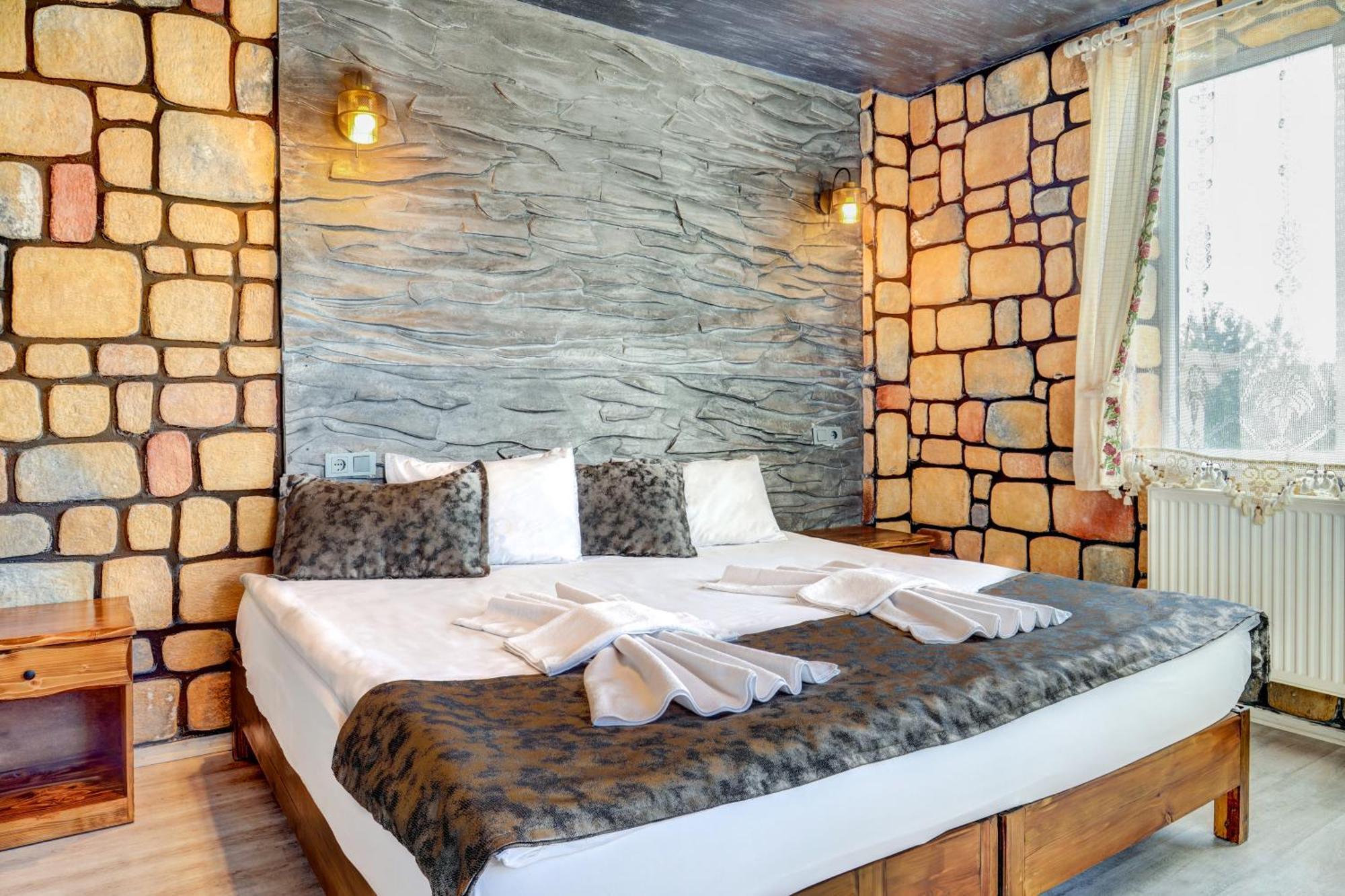 Moonlight Of Cappadocia Hotel Üchisar Bagian luar foto