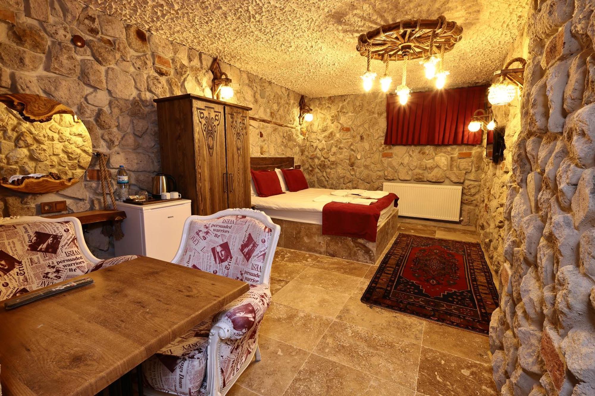 Moonlight Of Cappadocia Hotel Üchisar Bagian luar foto